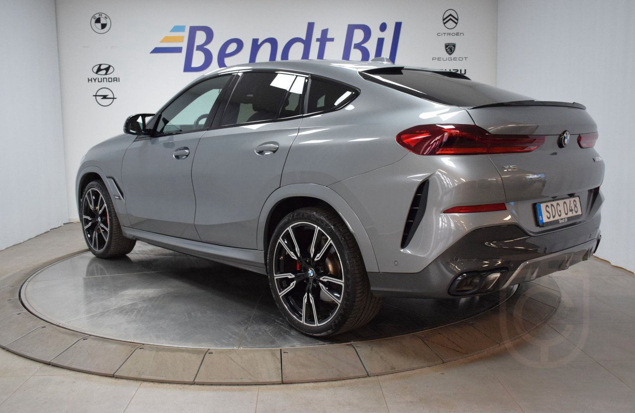BMW X6 M60i xDrive