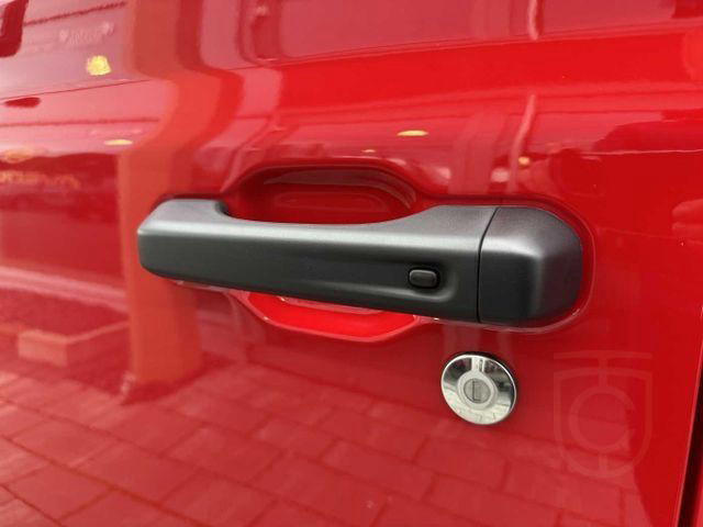 Jeep Wrangler 2.0 T-GDI Unlim. Sahara Umbau Hoch Brei
