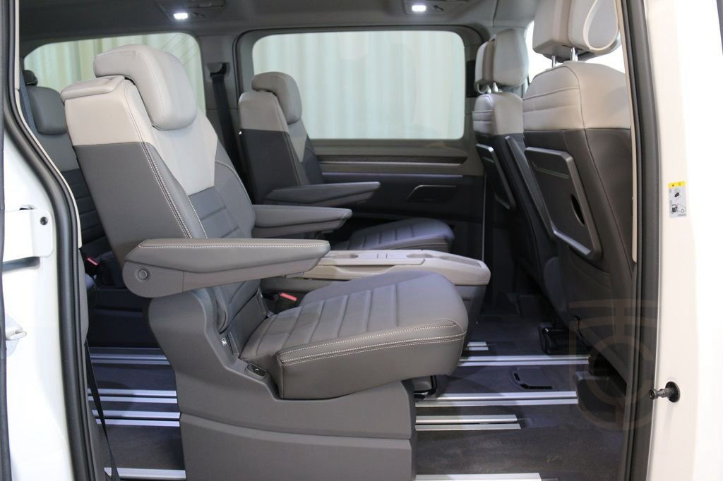Volkswagen Multivan T7 STYLE 4-Motion Plug-In Hybrid