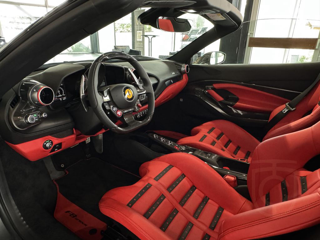 Ferrari F8 Spider*CARBON*LIFT*FULL*DISPL*JBL*WARRANTY*