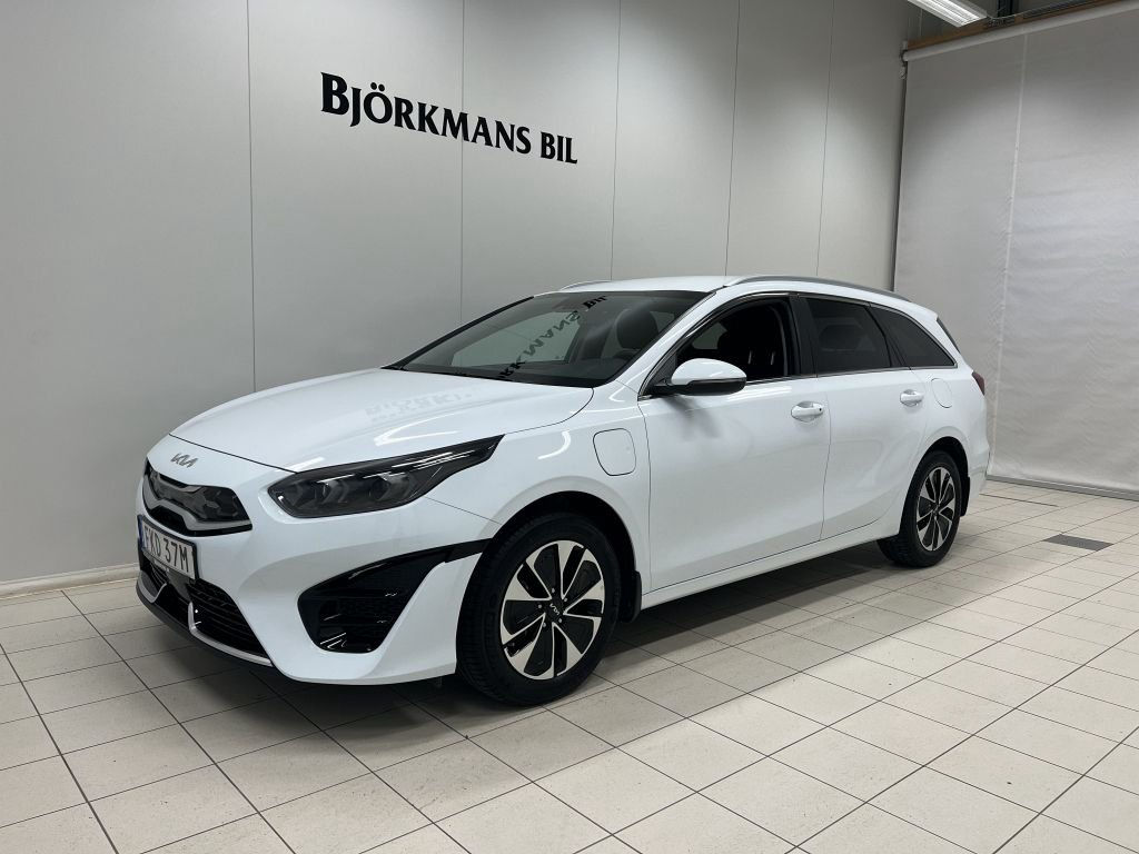Kia CEED SPORTWAGON PLUG-IN HYBRID ACTION INK VINTERHJUL