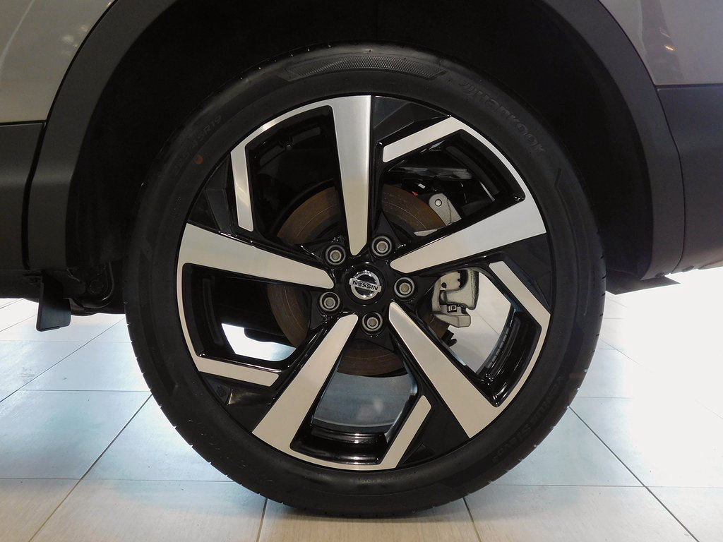 Nissan Qashqai 1.3 DIG-T TEKNA AUTOMAT 158hk
