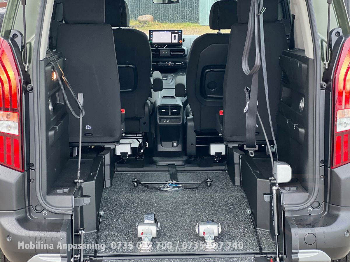 Peugeot Rifter Handikappanpassad Rullstolsbil