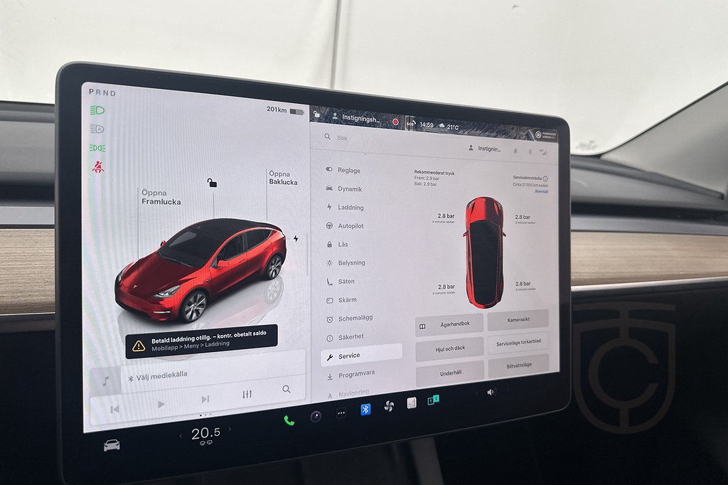 Tesla Model Y Standard Range RWD