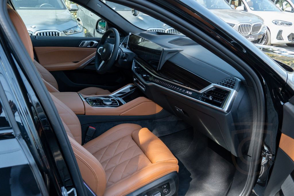 BMW X6 30d M SPORT.LUFTF.DR.ASS.PANO.H/K.HUD.360°