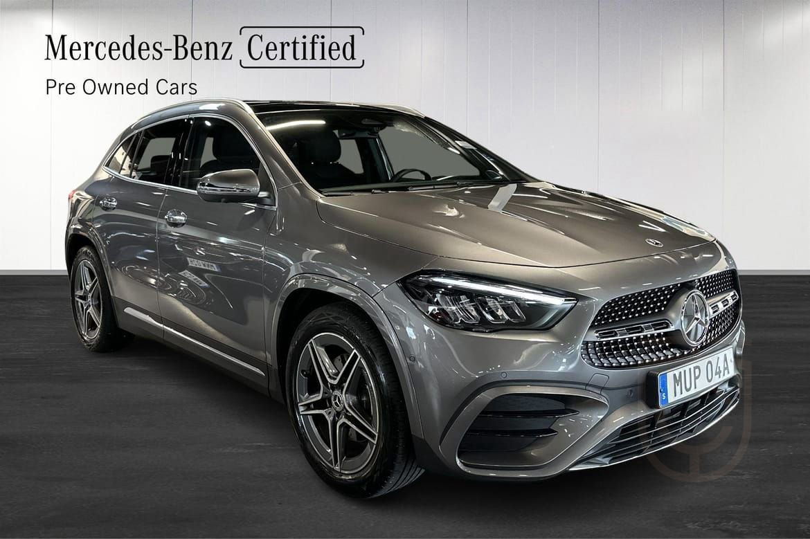 Mercedes-Benz GLA 200 AMG Panorama 360° Distronic