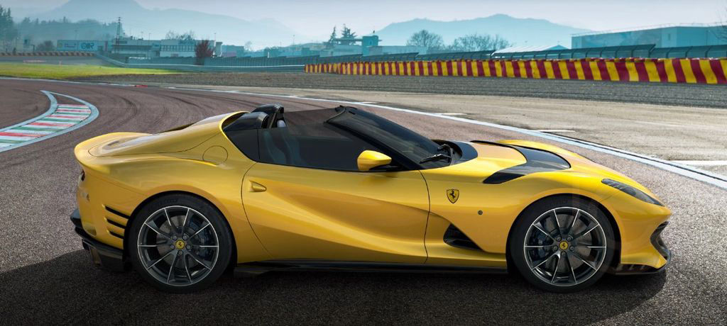 Ferrari 812 COMPETIZIONE A*SPIDER*LIKE NEW*