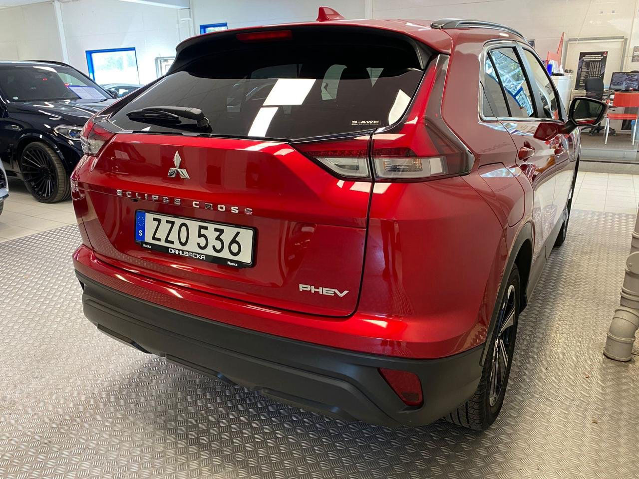 Mitsubishi Eclipse Cross Plug-In Hybrid 2.4 4WD CVT