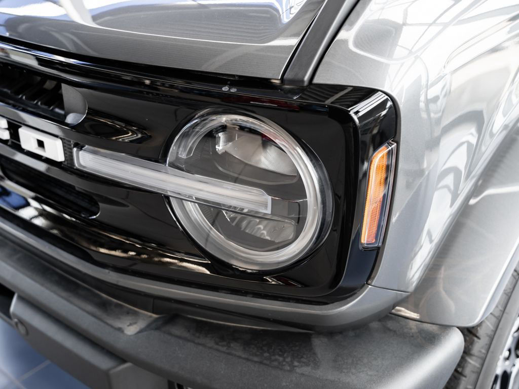 Ford Bronco Outer Banks 2.7 l EB 4x4 Automatik. LED.