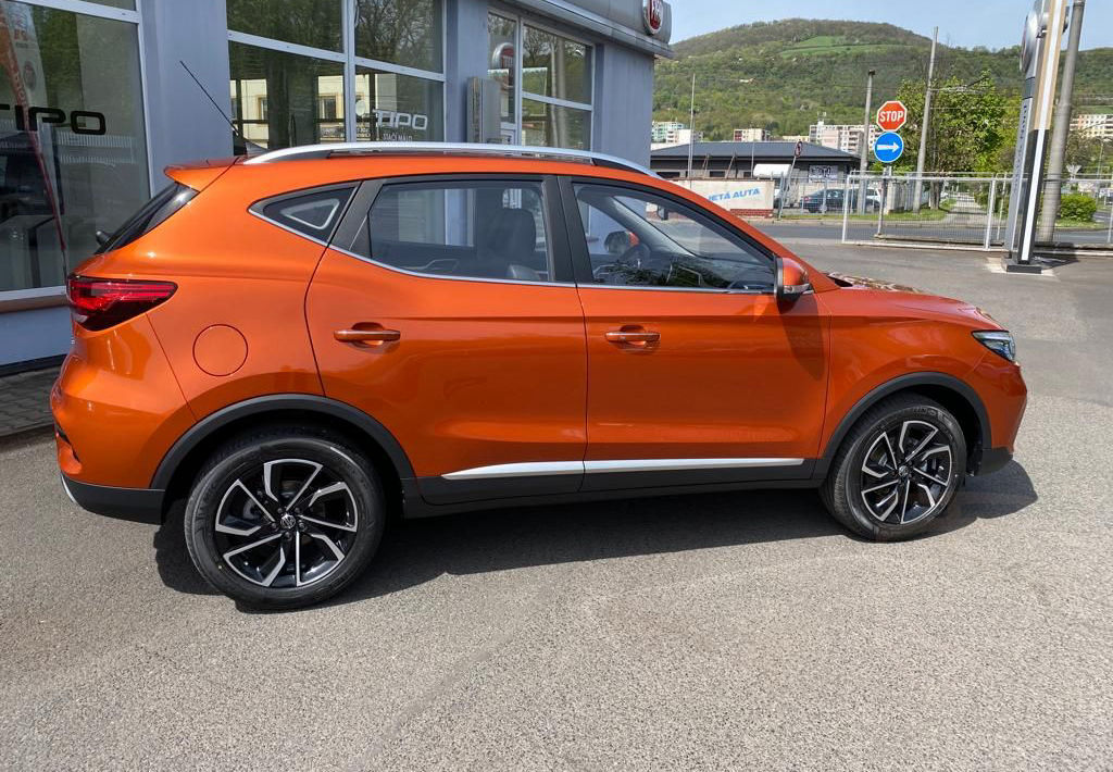 MG ZS EV