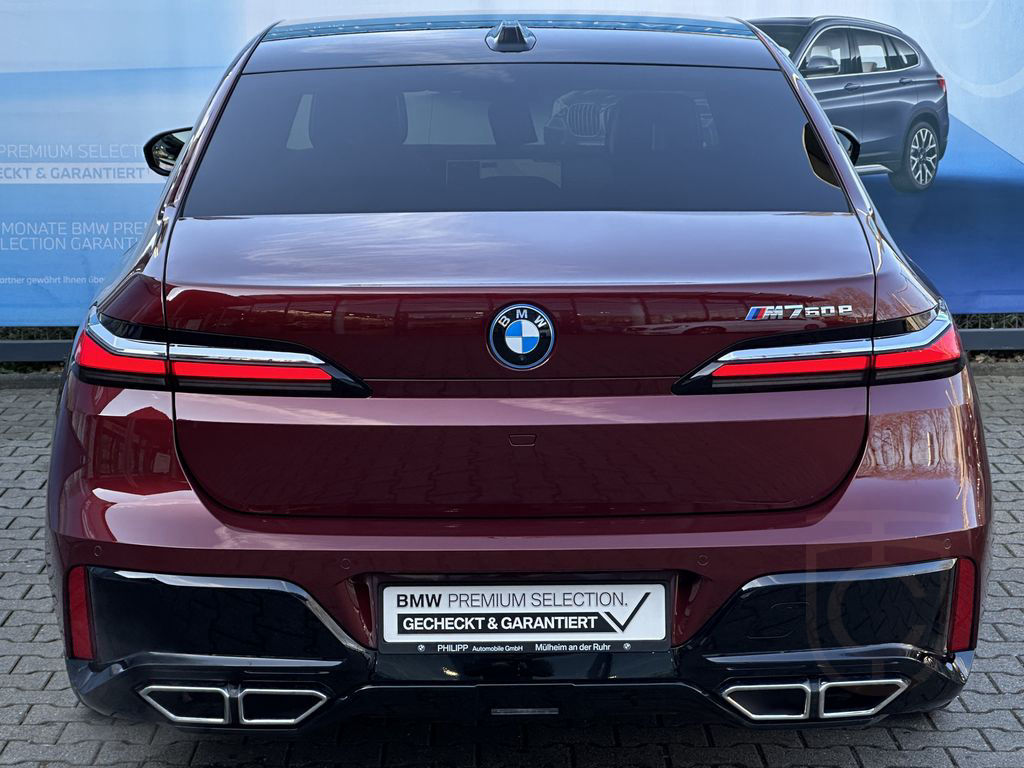 BMW M760e xDrive M Sport Autobahnas Autm.Tür Massage