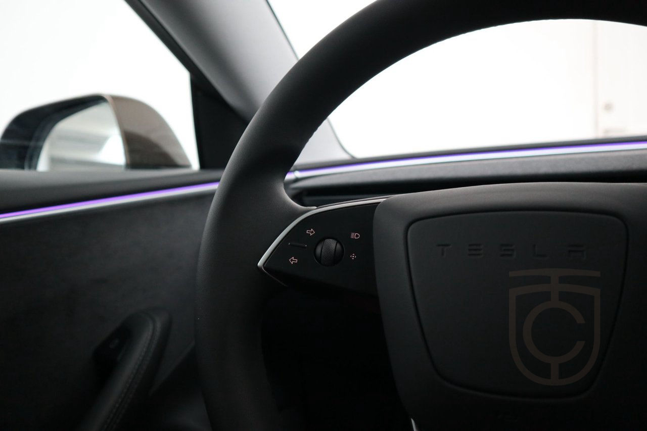 Tesla Model 3 Long Range AWD,2024