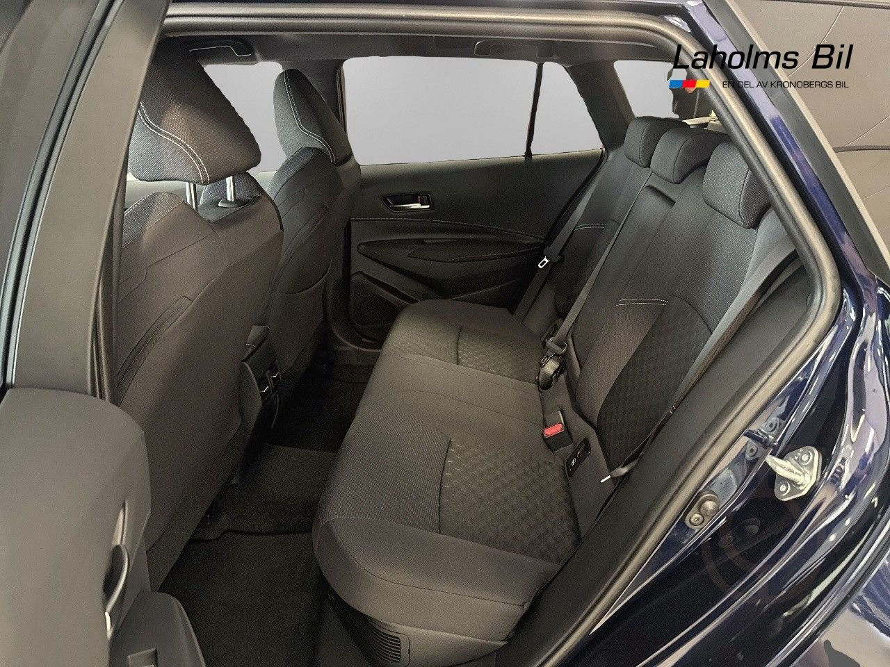 Suzuki Swace 1.8 HEV Inclusive