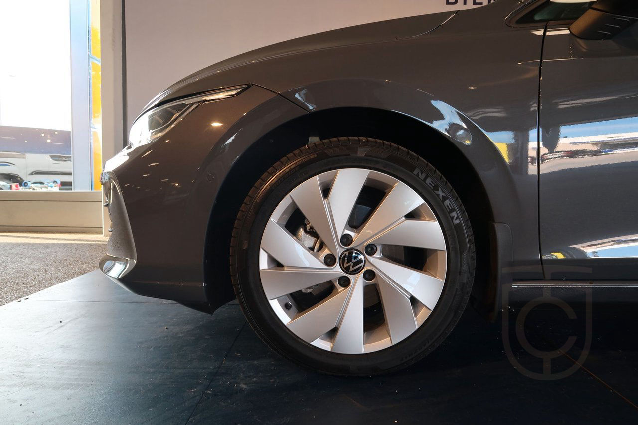 Volkswagen Golf 1.5 eTSI