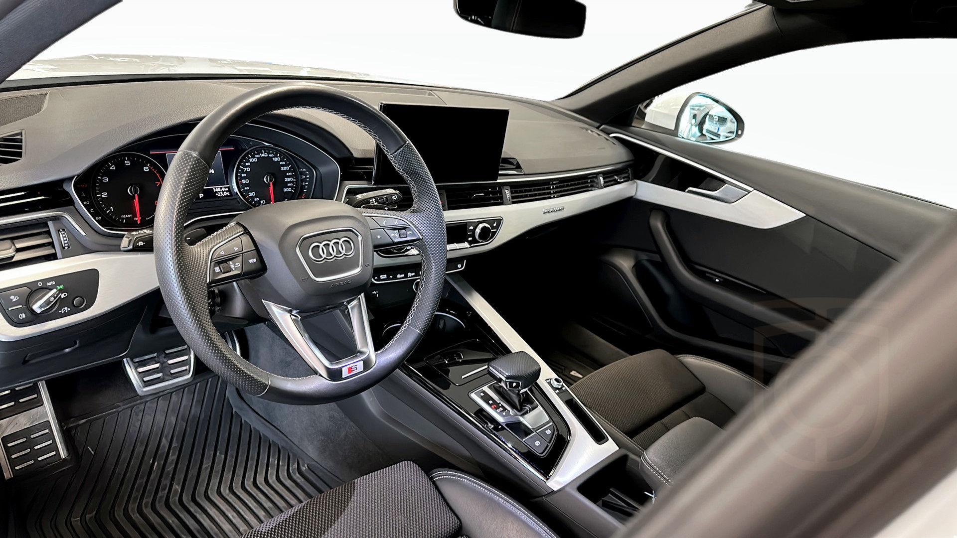 Audi A4 Avant 40 TFSI quattro