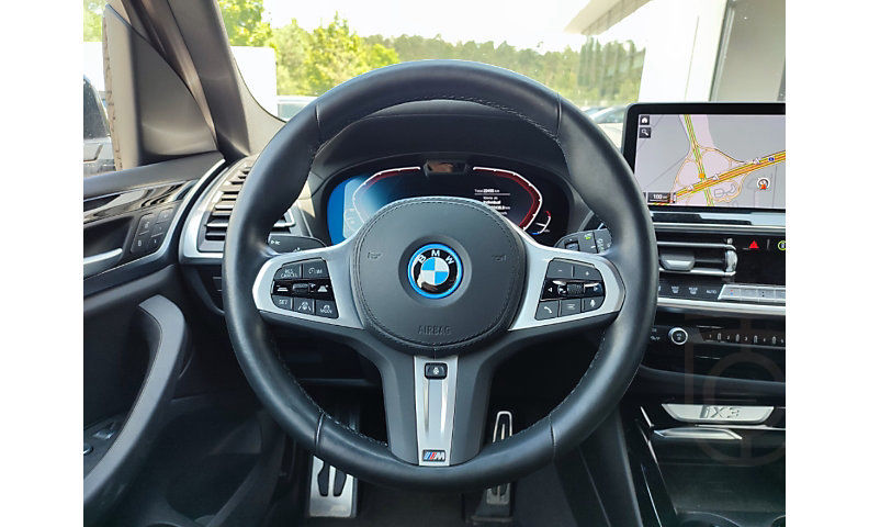 BMW iX3 M Sport