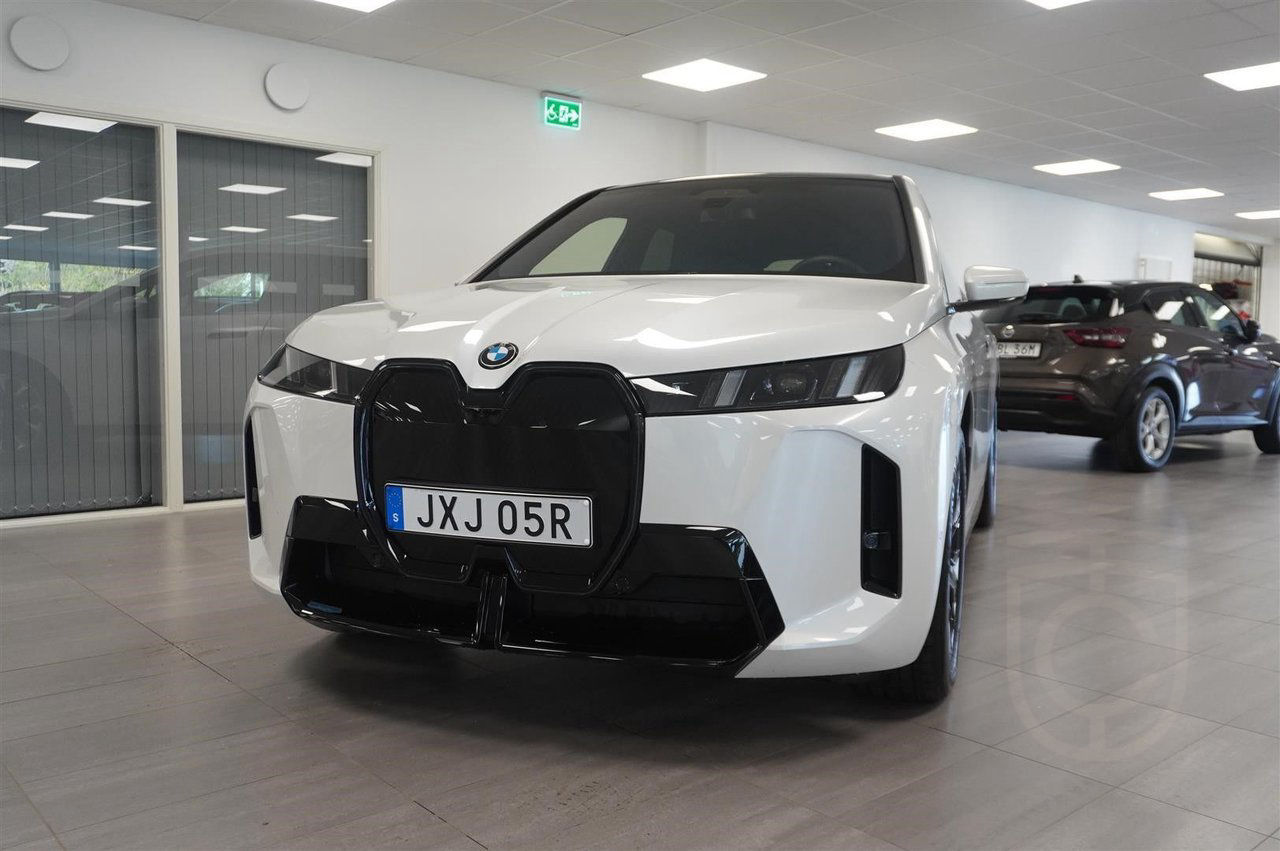 BMW iX xDrive60 M Sport Pro Supercharged Ed
