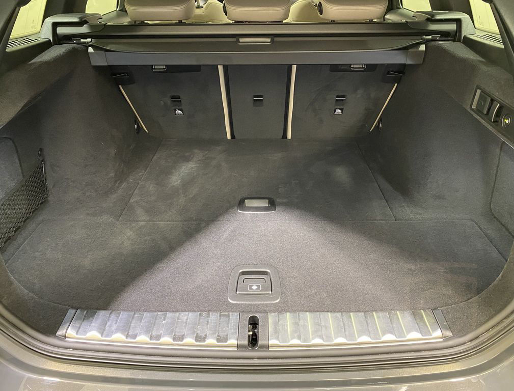 BMW M340i xDrive Touring Facelift Standhzg AHK ACC