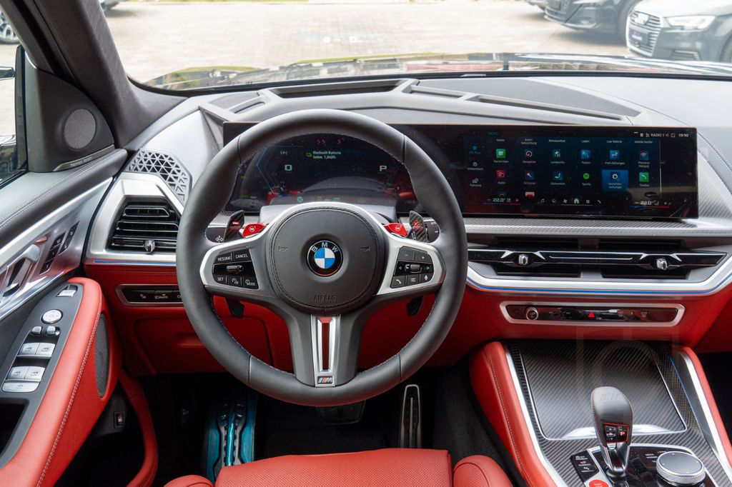 BMW XM 50e DR.ASS.PRO.SOFTC.MASSAGE.H/K.360°.AHK.