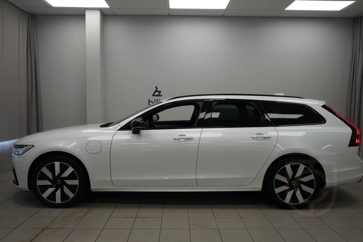 Volvo V90 T6 Plus Dark Edition