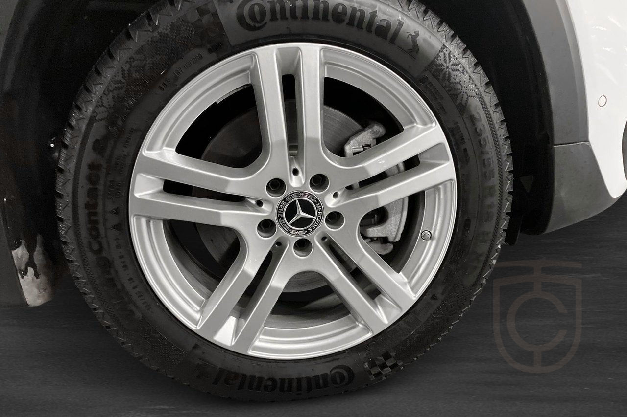 Mercedes-Benz EQB 300 4MATIC AMG Line Advanced