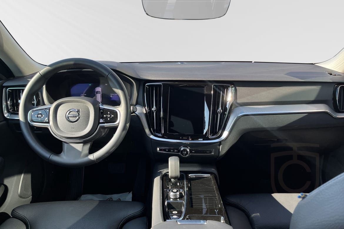 Volvo V60 T6 Plus Dark B-Kamera