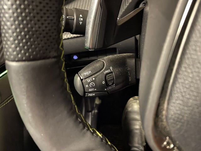 Peugeot 2008 GT 1.2 PureTech