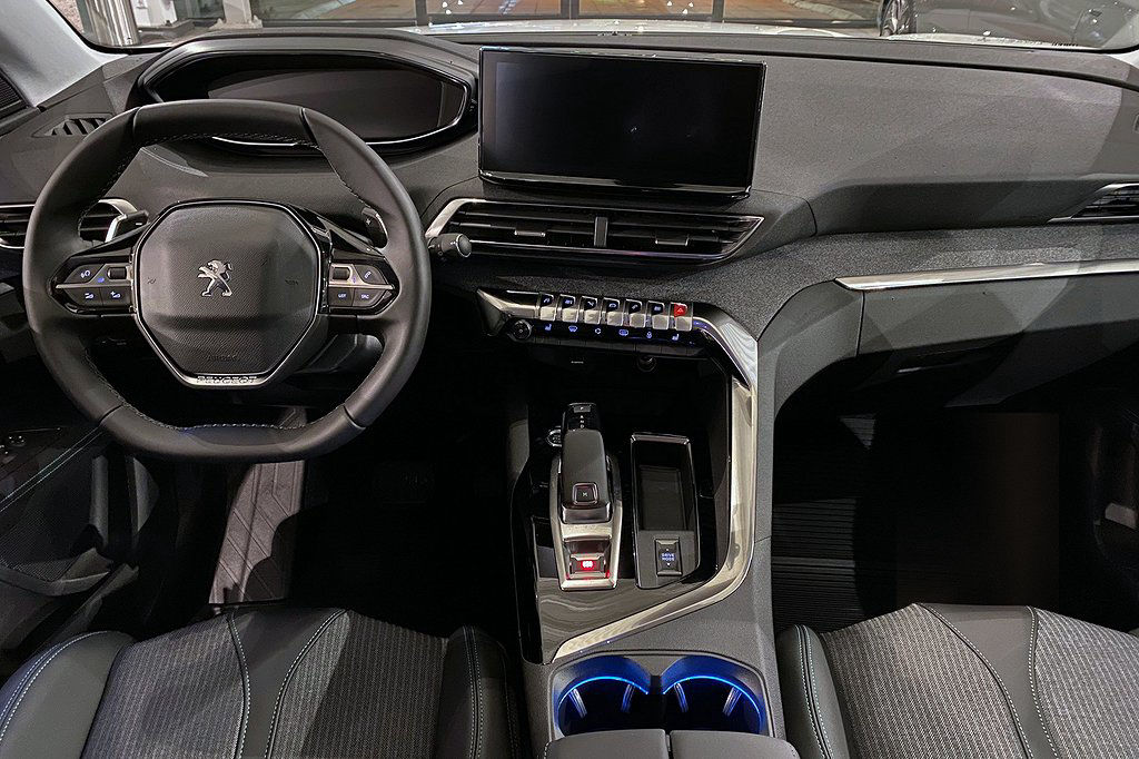 Peugeot 3008 Active Pack 1.99% ränta!