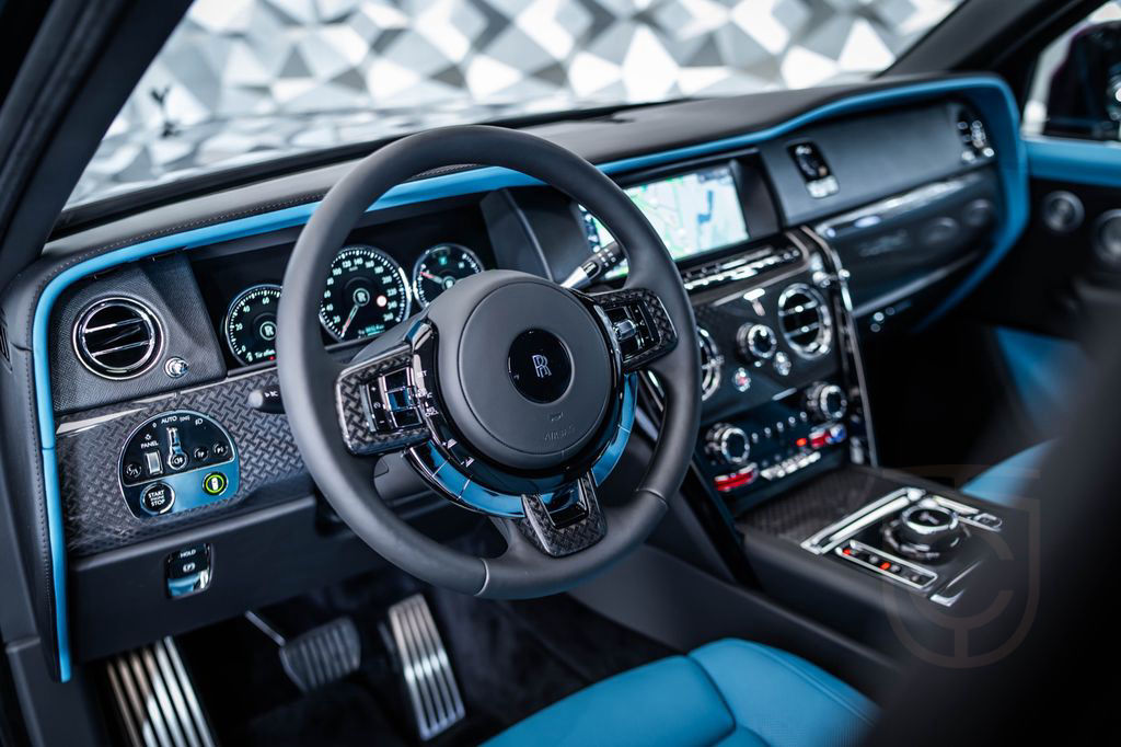 Rolls-Royce Cullinan Black Badge *Turchese*