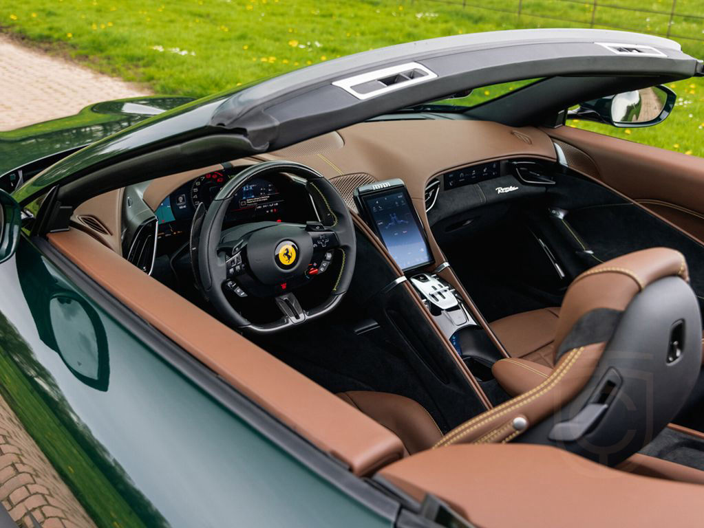 Ferrari Roma Spider 3.9 V8 Carbon, Adas, kamera