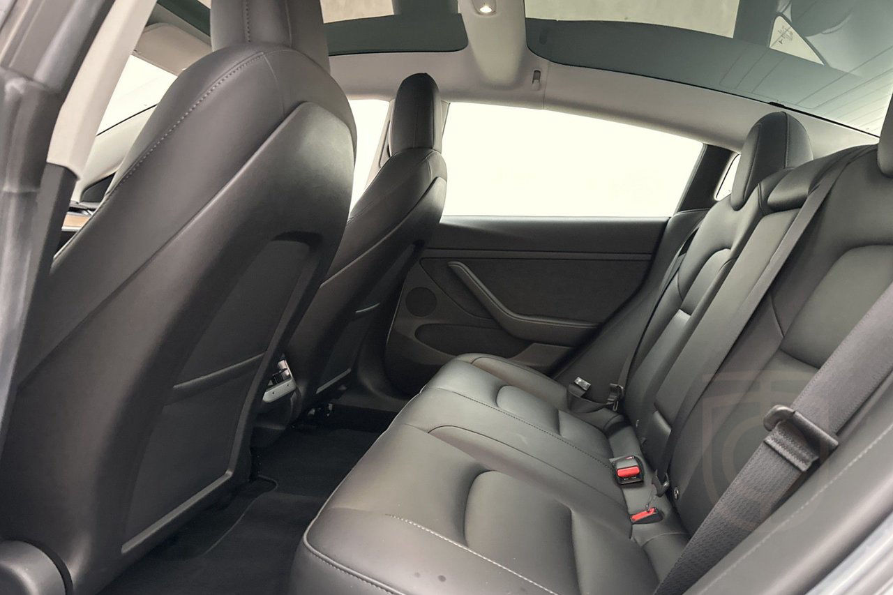 Tesla Model 3 Standard Range