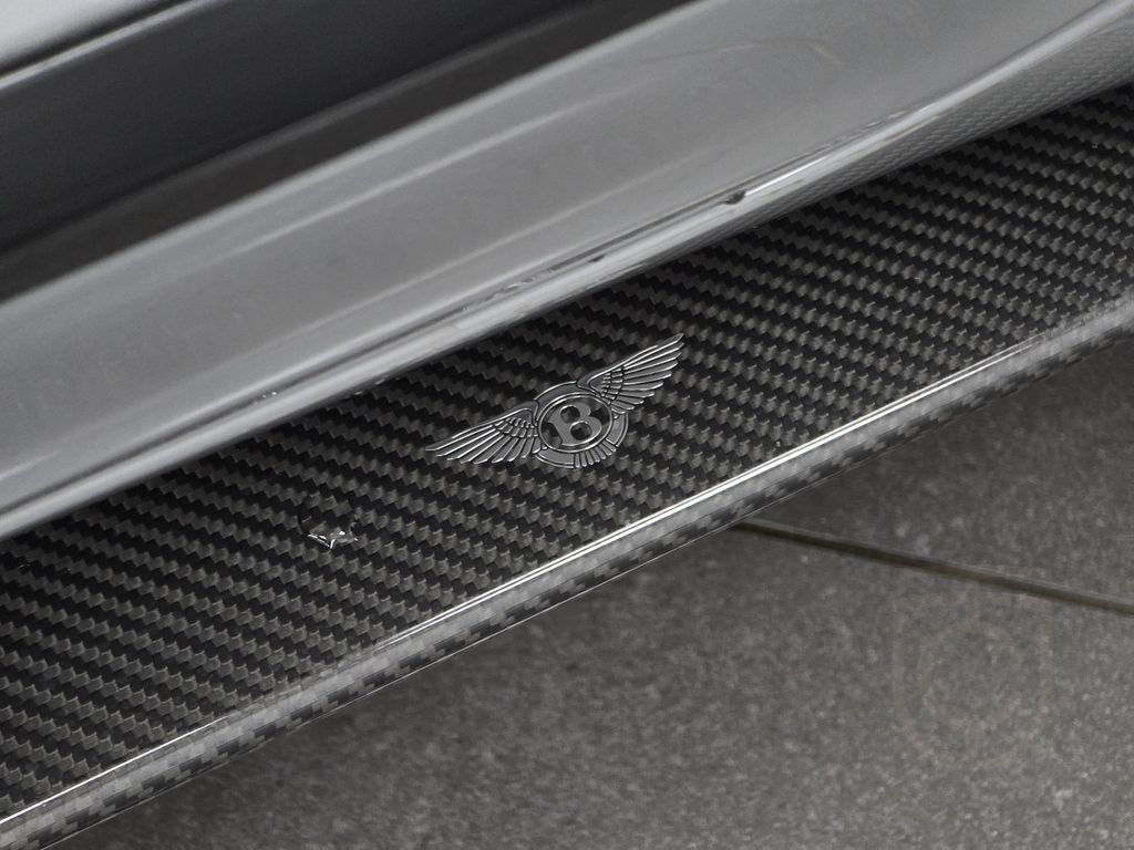 Bentley Flying Spur S V8*Mulliner*NAIM*Cambrian Grey*