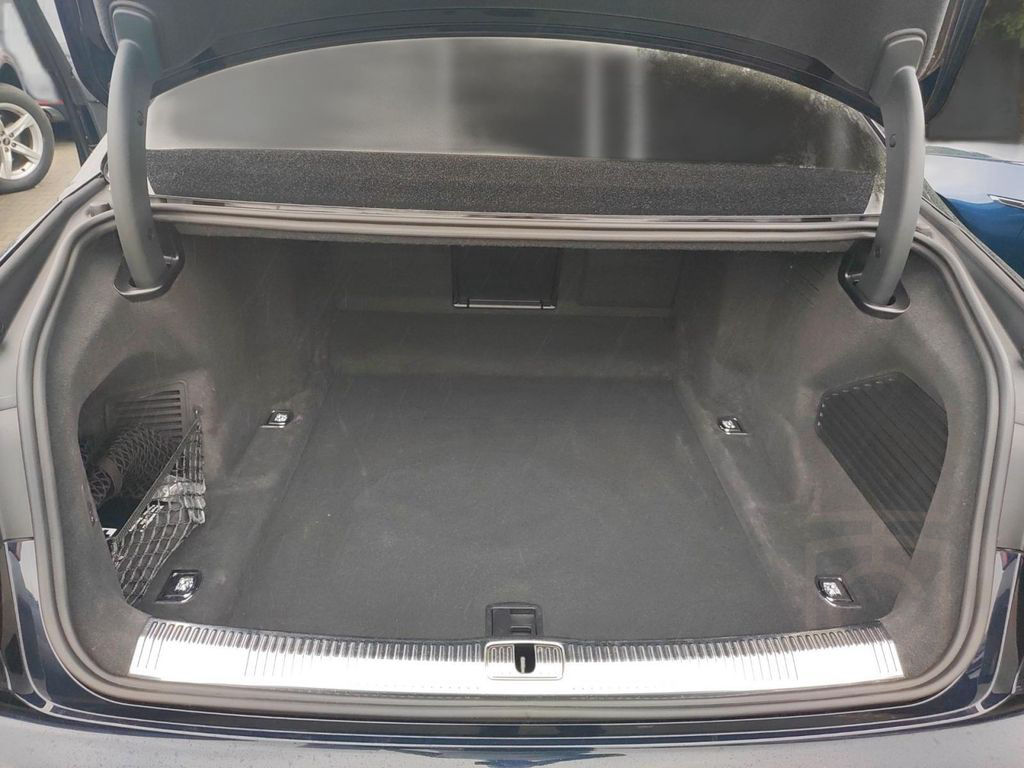 Audi S8 *PANO*StdHz*MATRIX*HuD*B&O*AHK*360°*
