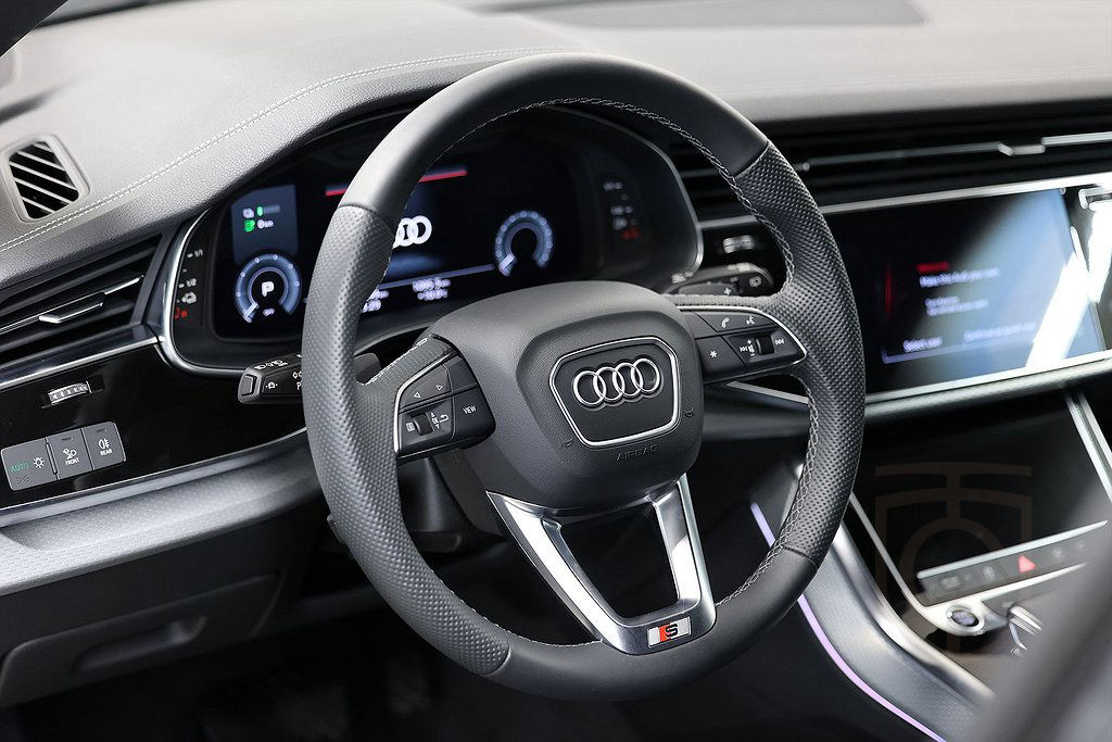 Audi Q7 60 TFSI e quattro S-line