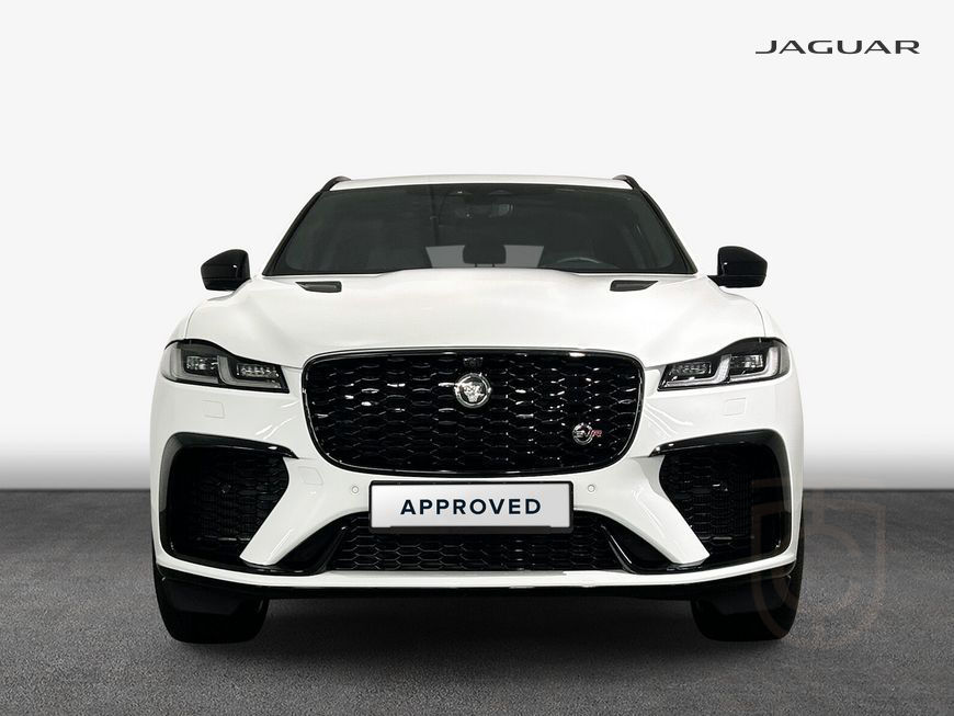 Jaguar F-Pace P550 AWD SVR