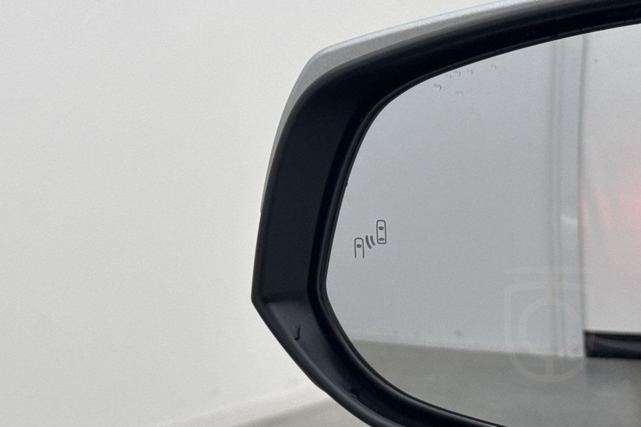 Suzuki Across Plug-in AWD