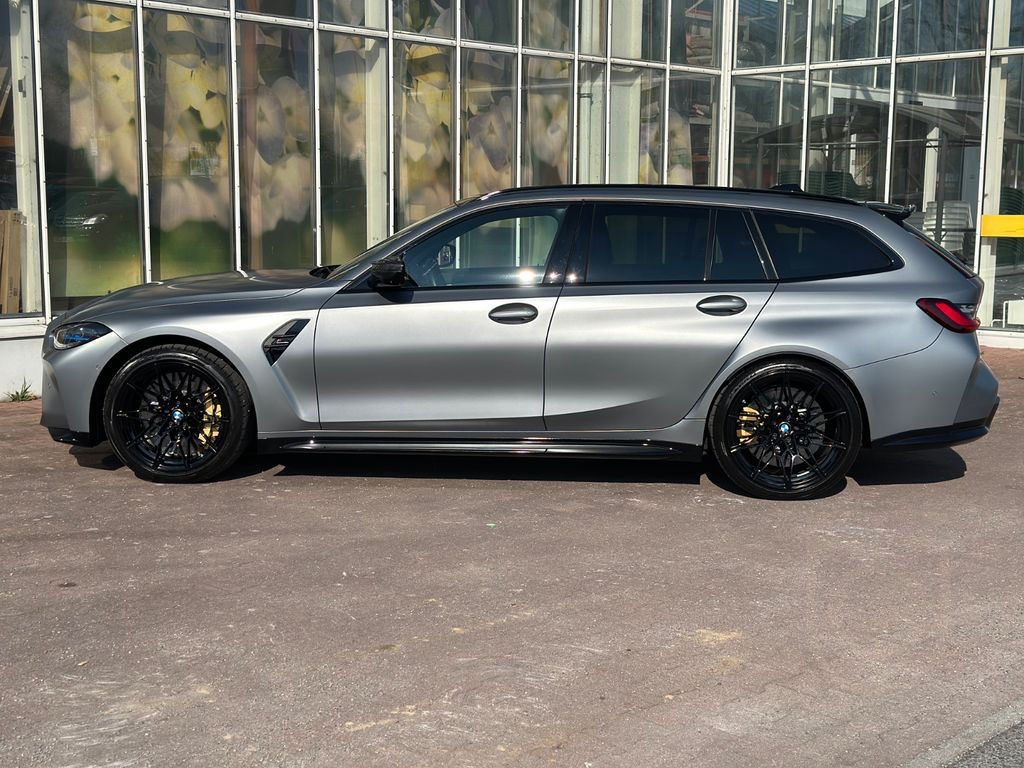 BMW M3 Touring xDrive Competition Frozen Grey Carbon