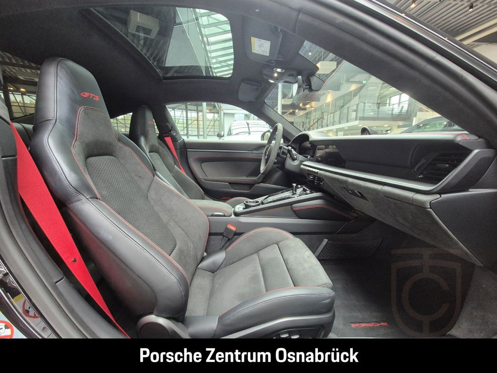 Porsche 992 -2 (911) Carrera 4 GTS Schiebedach Lift HD-M