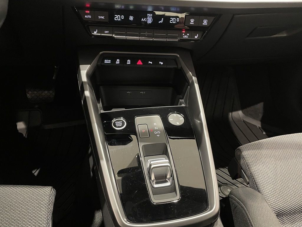 Audi A3 Sedan 35 TFSI Advanced