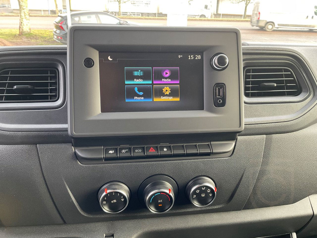 Nissan Interstar L3H2 N-Connecta