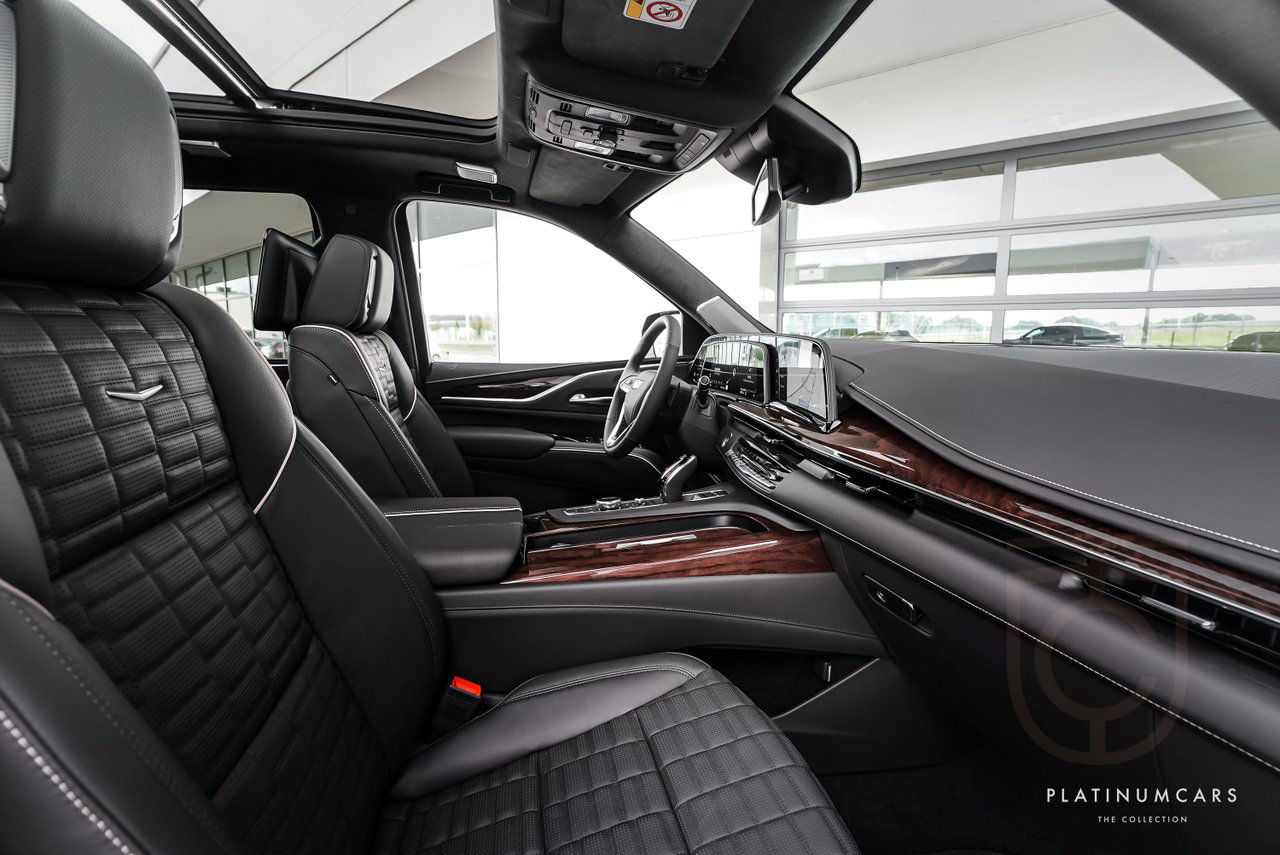 Cadillac Escalade 600 6.2 V8 4WD