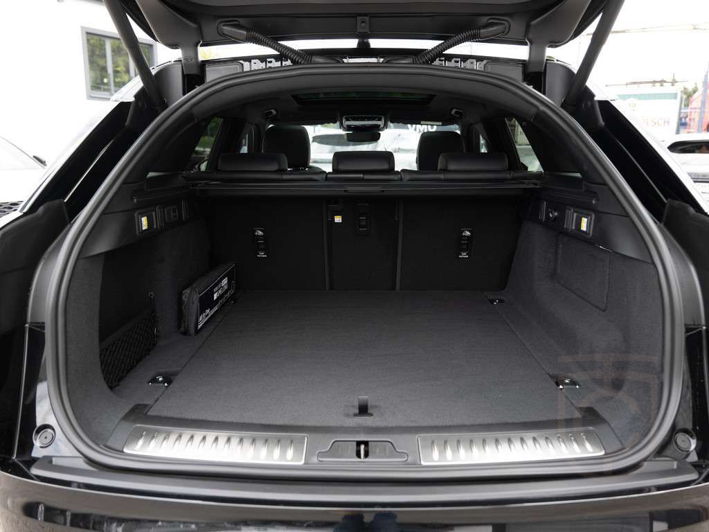 Land Rover Range Rover Velar D300 Dynamic SE*PANO*360°