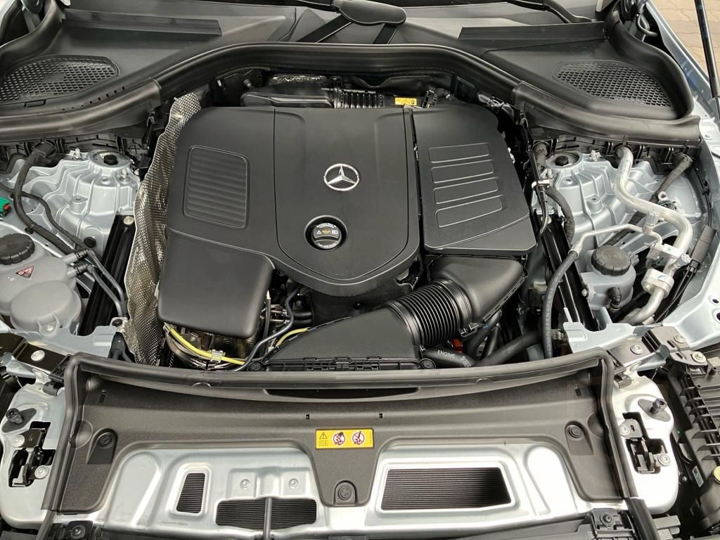 Mercedes-Benz GLC 300 e 4MATIC mit EQ Hybrid Technologie +AMG