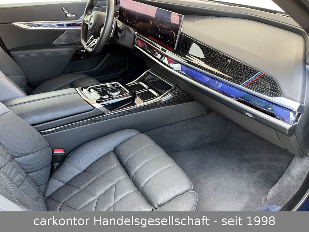 BMW 740d xDr. *M SPORTPAKET*FOND ENT*AUTOMATIKTÜREN*