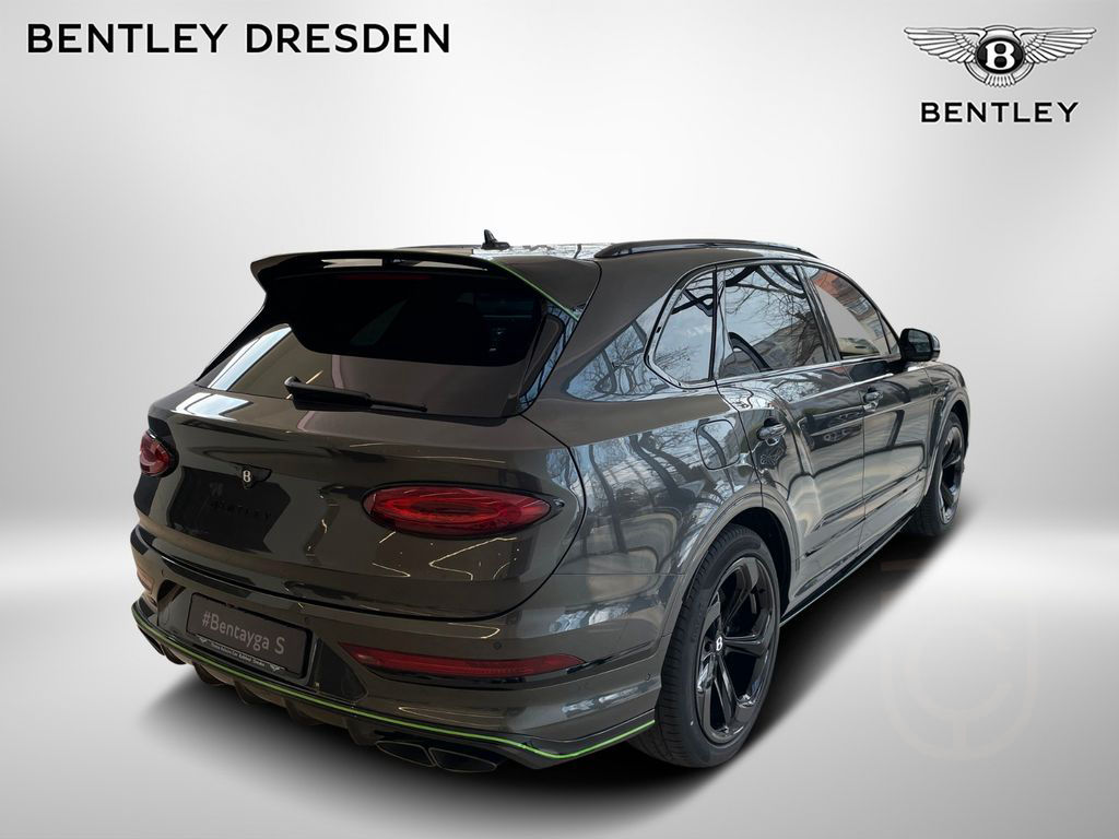 Bentley Bentayga V8 Black Edition - DemoCar