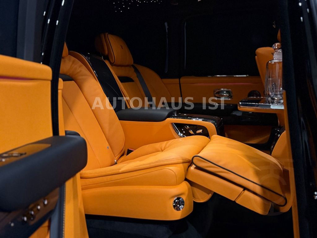 Rolls-Royce Cullinan II BLACK BADGE,FACELIFT,FULL,CURTAINS