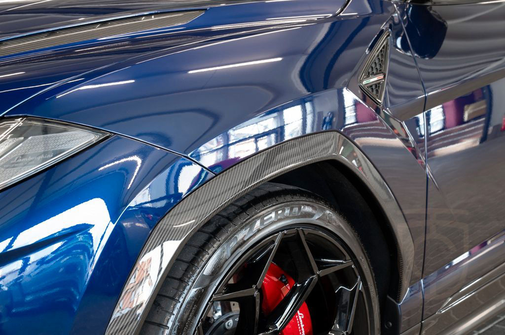 Lamborghini Urus Performante|FULL CARBON|AKRAPOVIC|B&O|VOLL