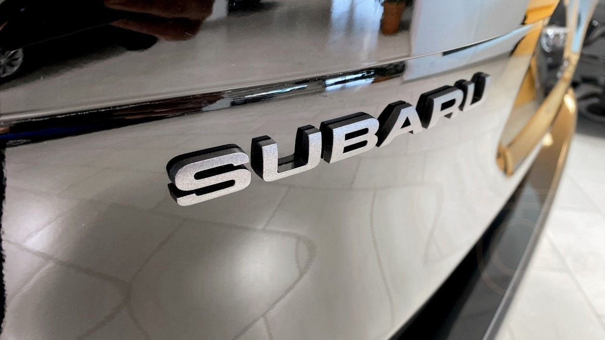 Subaru Forester 2.0 E-BOXER LIMITED