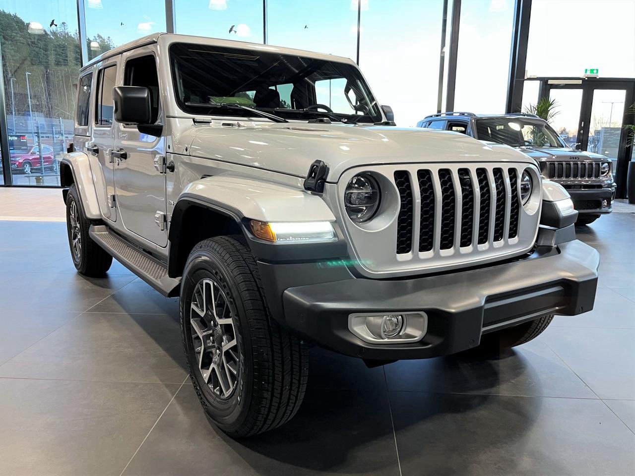 Jeep Wrangler Unlimited SAHARA