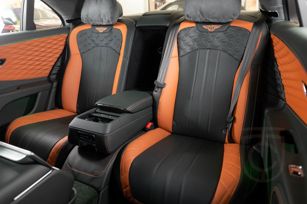 Bentley Flying Spur S V8 - Naim, Diamond Quilting